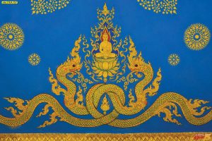 ภาพลายไทย พญานาคคู่สีทองพื้นหลังสีน้ำเงิน