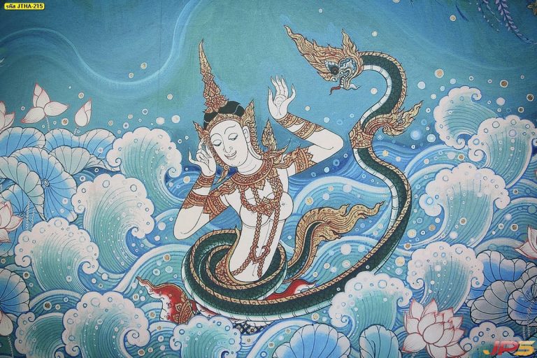 ลายไทยพญานาคและเทพพนม