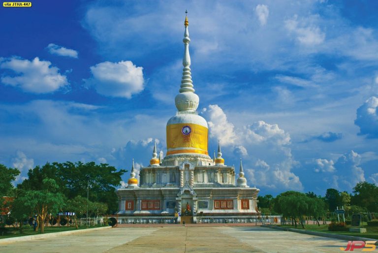 ภาพเจดีย์ขนาดใหญ่สีขาว